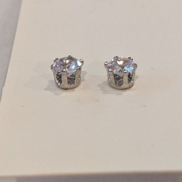 CZ Stud Earrings Mini XS 0.4cm - Picture 4 of 13